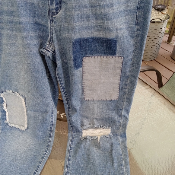 Sonoma Goods For Life Girlfriend Jeans, Patch Wash, 12 - Picture 8 of 8